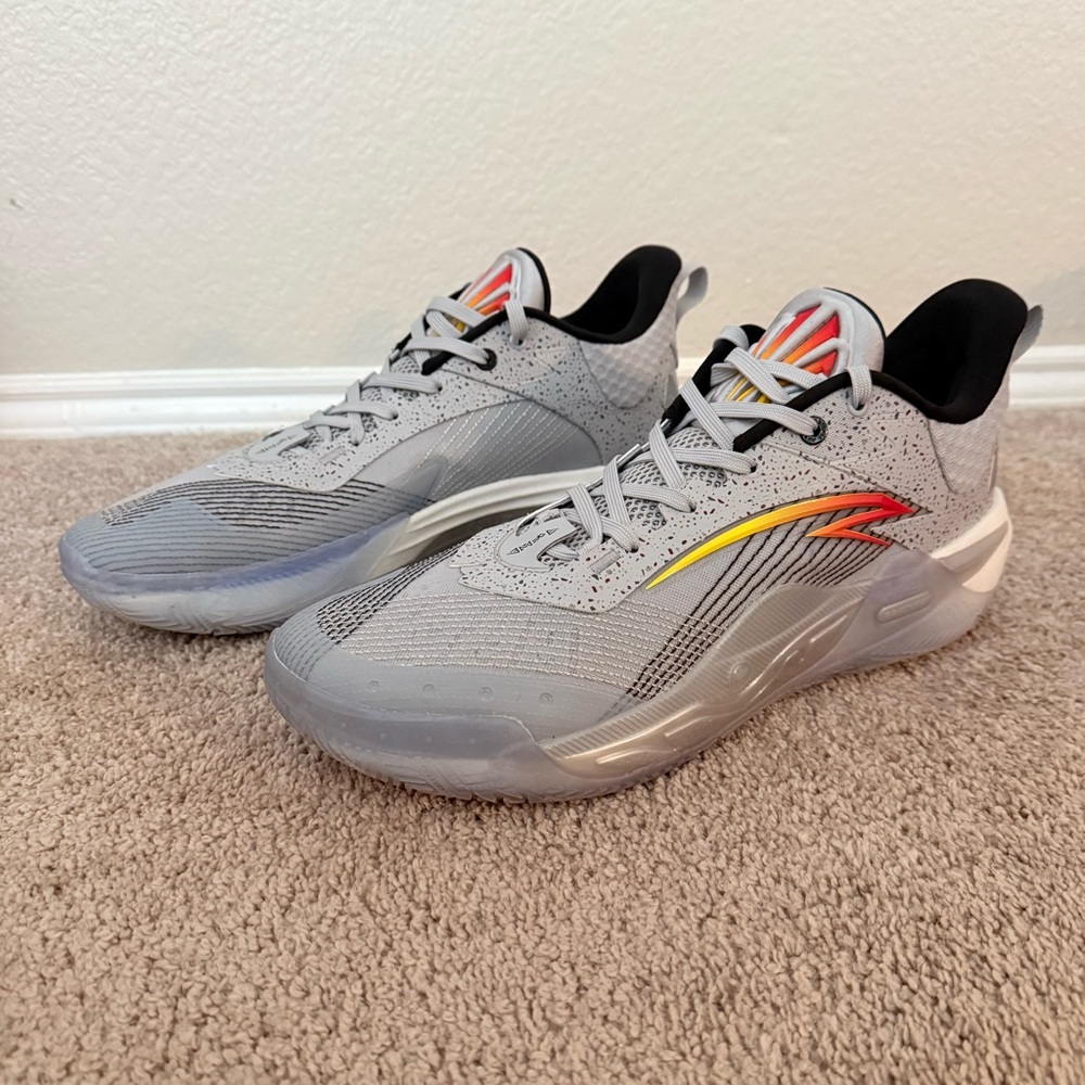Anta Basketball Shoes Mens Size 15 Gray Performance Sneakers KT Style